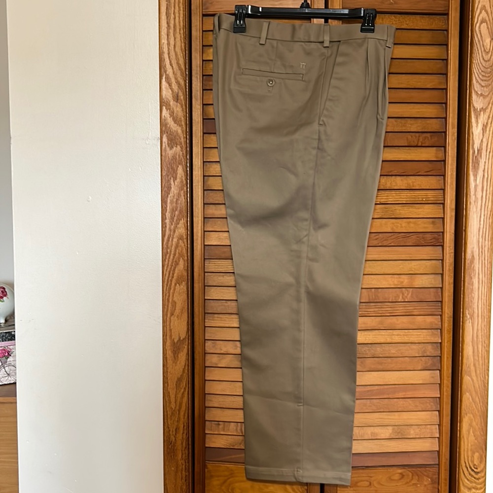 Men’s Haggar Pant